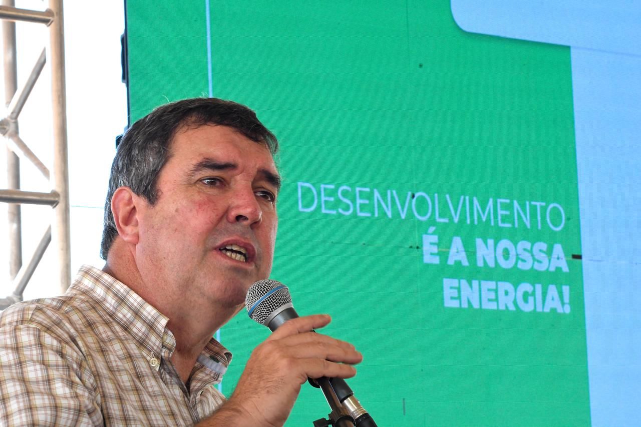 A renda que fica na cidade