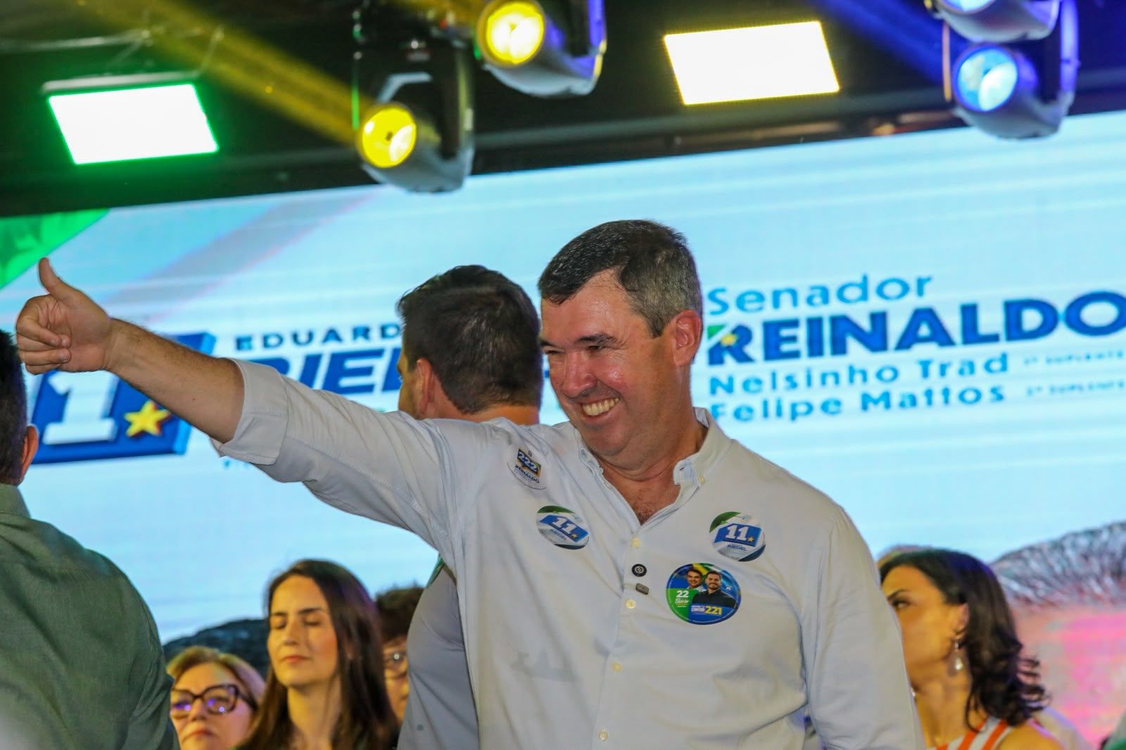Da alfabetização ao emprego, Juliana leva sua história a ato de Riedel em Dourados