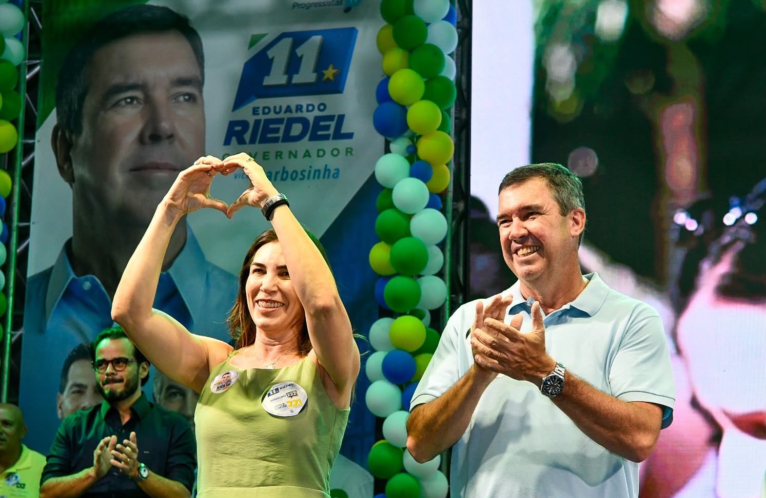 Do futebol à renda, Riedel destaca avanços de MS em ato político na Capital